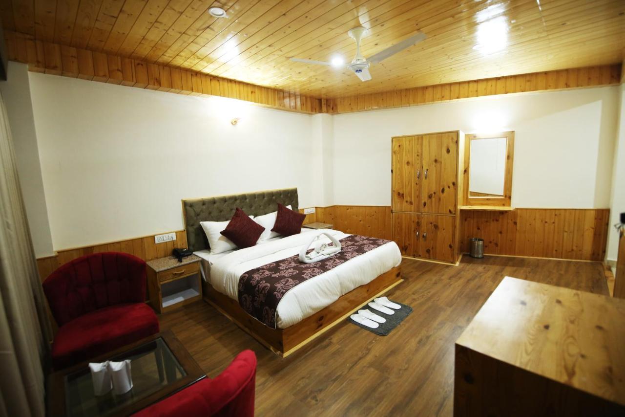 מלון מנאלי Blossom Hill Retreat מראה חיצוני תמונה